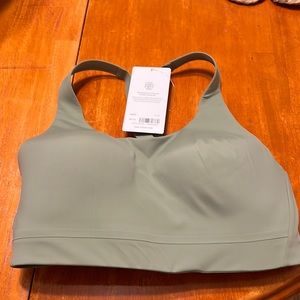 Brand new Athleta Advance Bra 34 DD